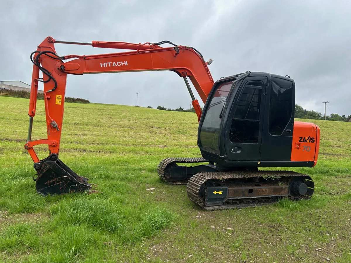 2014 Hitachi Zaxis 70 - Image 1