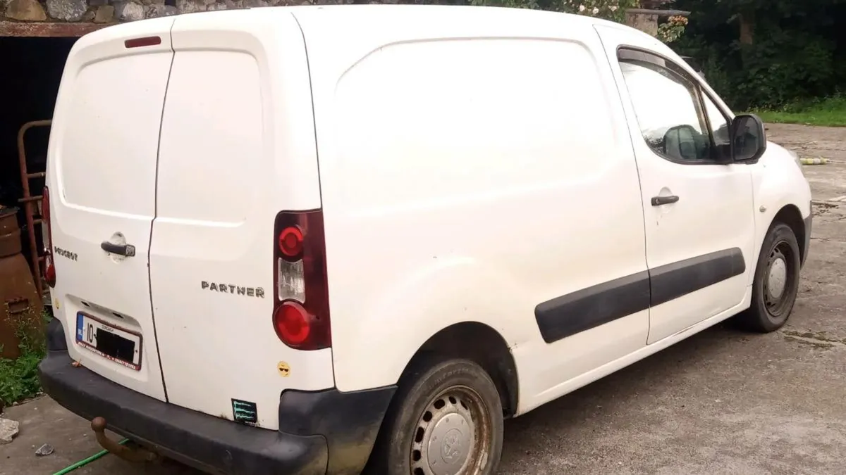 2010 peugeot partner - Image 4