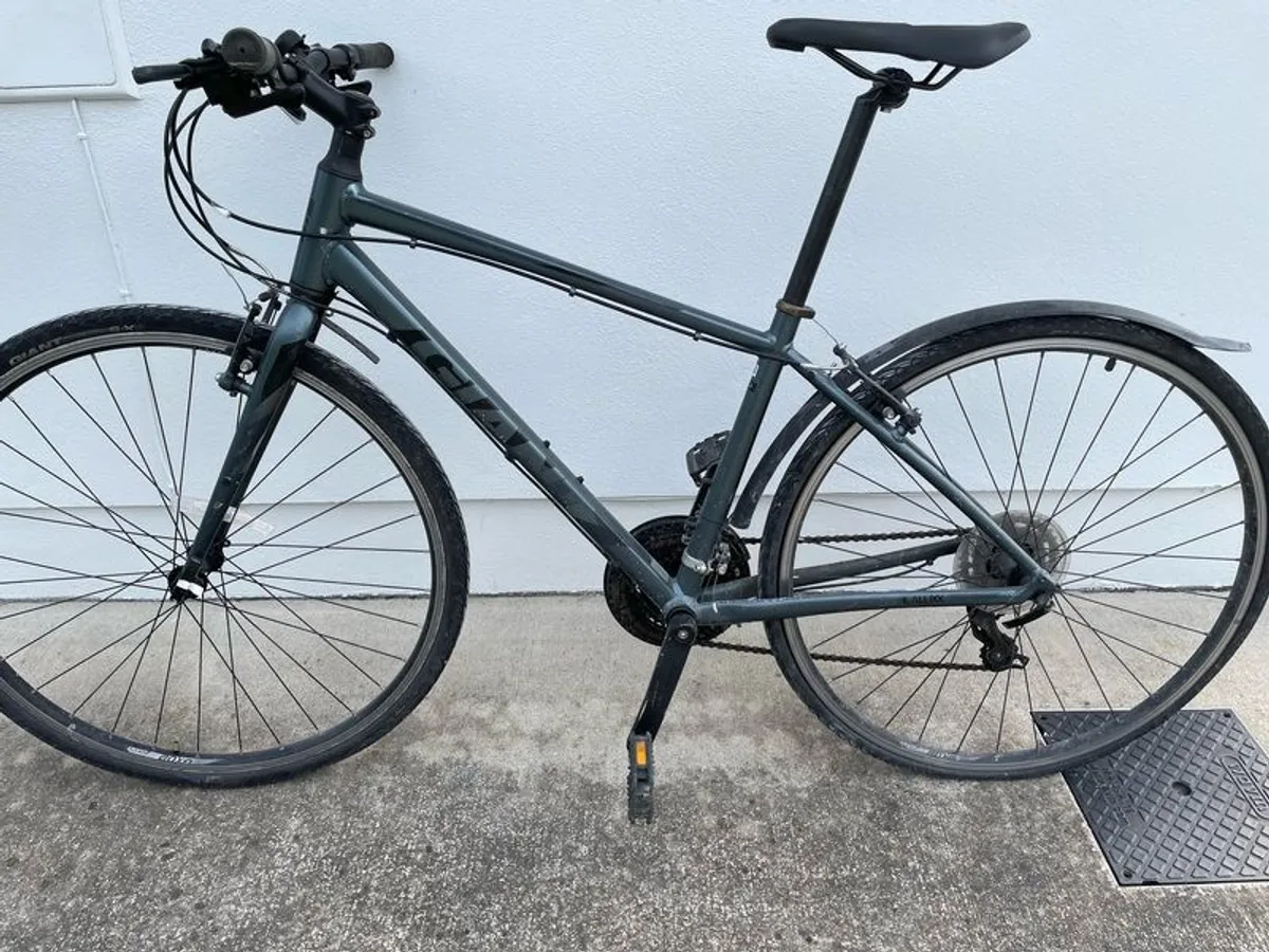 Giant road bikes - Image 1