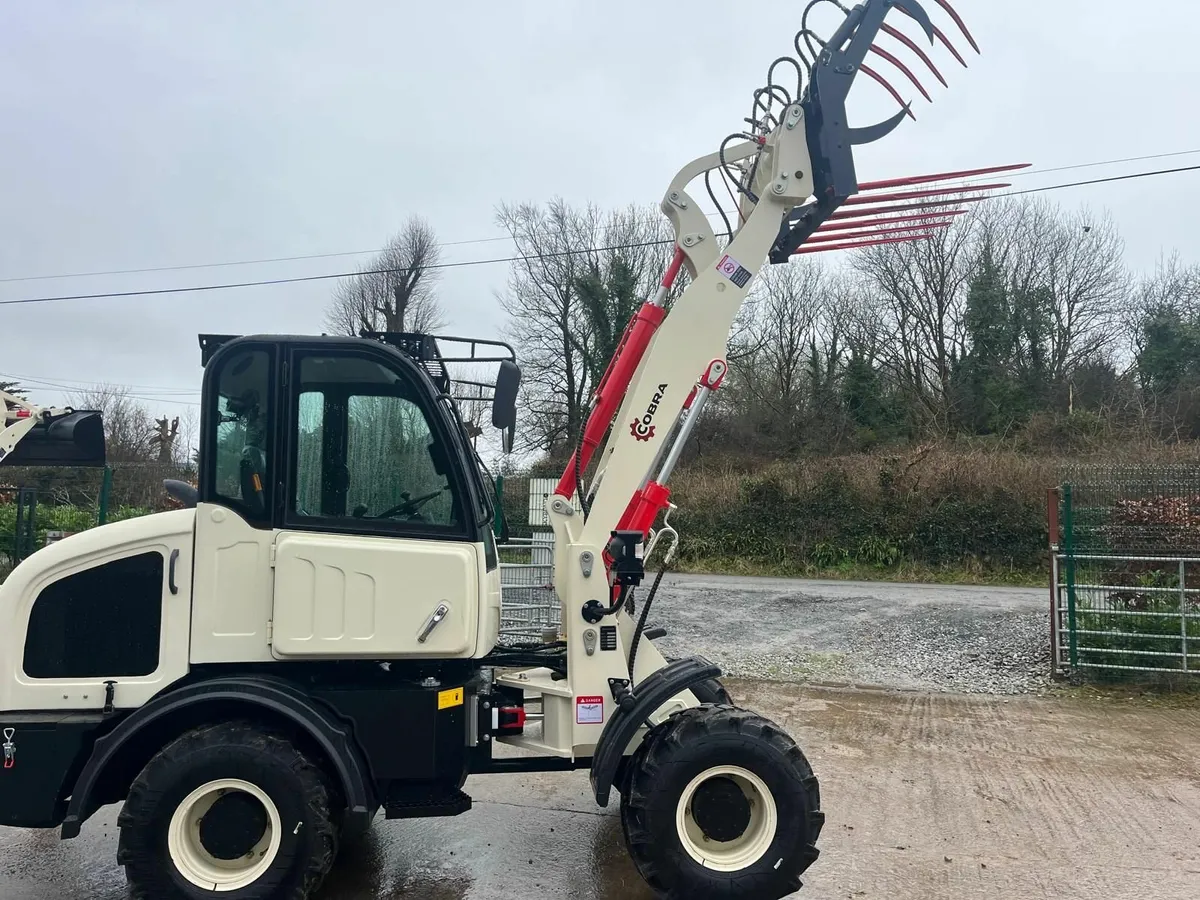 Loader - 2.5T,  1.8T 1.8L 1.0 l - Image 1