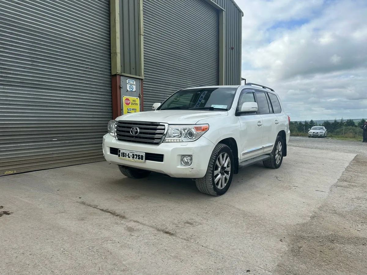 Toyota landcruiser amazon 2015 - Image 1