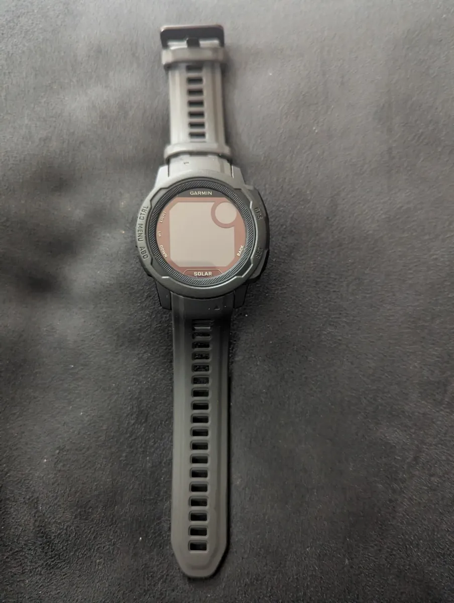 Garmin Instinct 2S Solar Smartwatch - Image 4