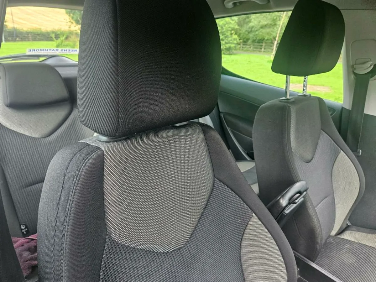 2010 Peugeot 308  diesel ncted - Image 2