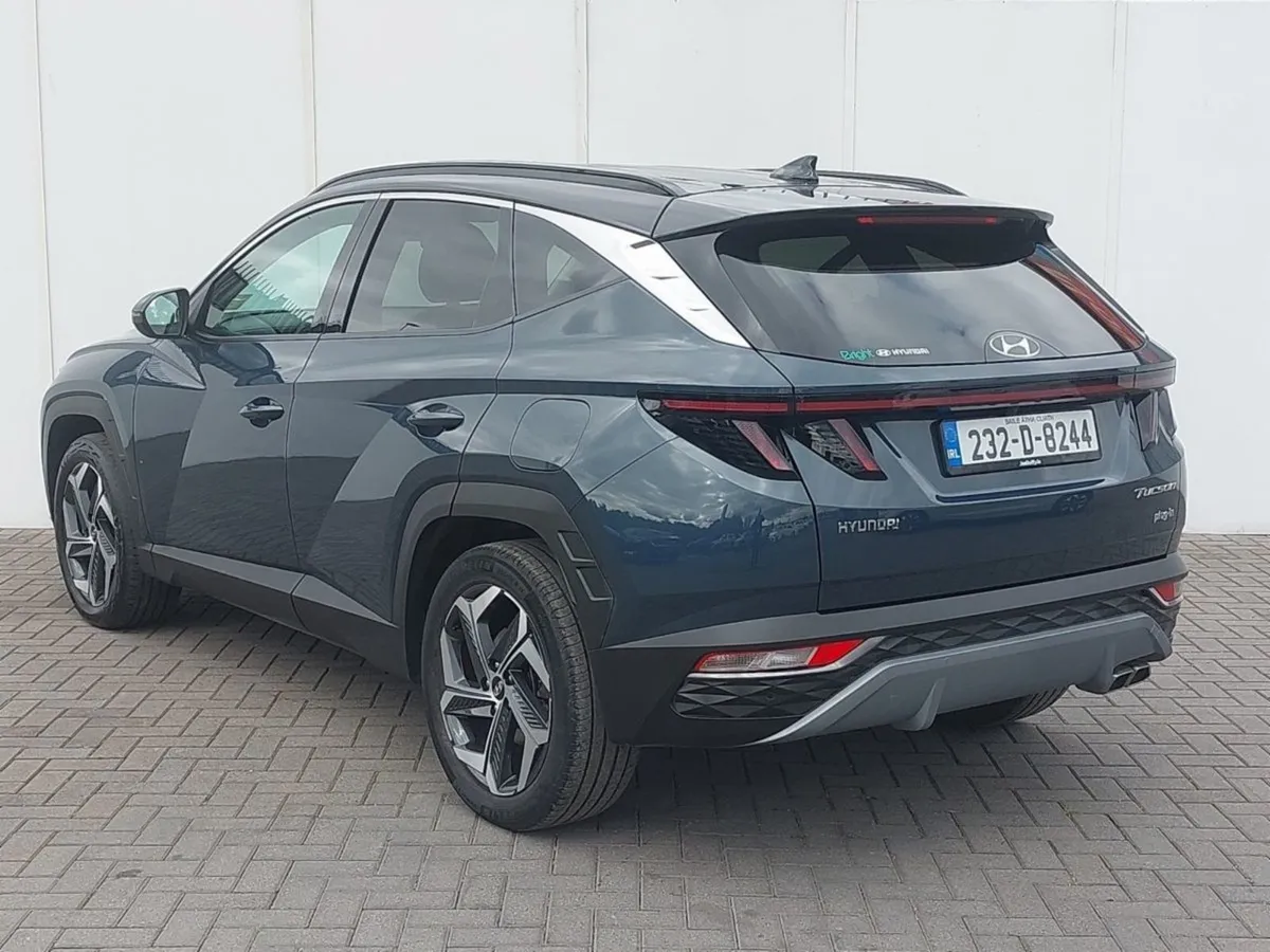 Hyundai Tucson 4WD Executive Plus Phev Auto 2 Ton - Image 3