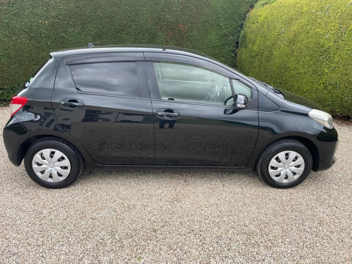 Toyota Vitz NSP130 - Image 4