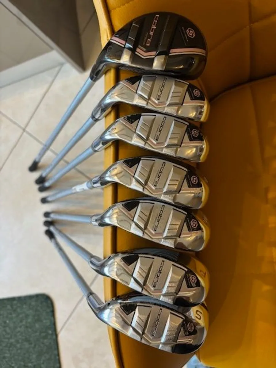 Ladies set Cobra golf clubs & Motocaddy trolley - Image 1