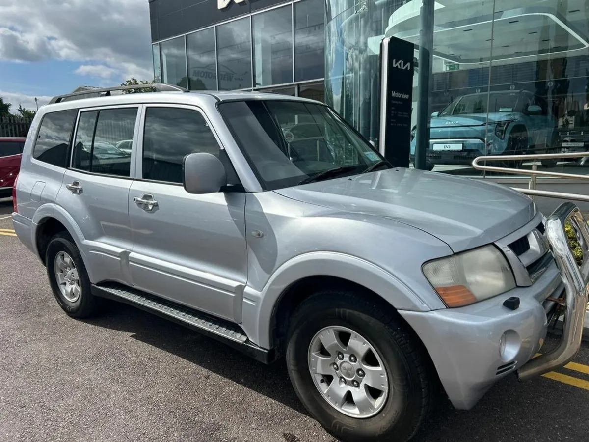 Mitsubishi Pajero CK 3.2 Comm - Image 4