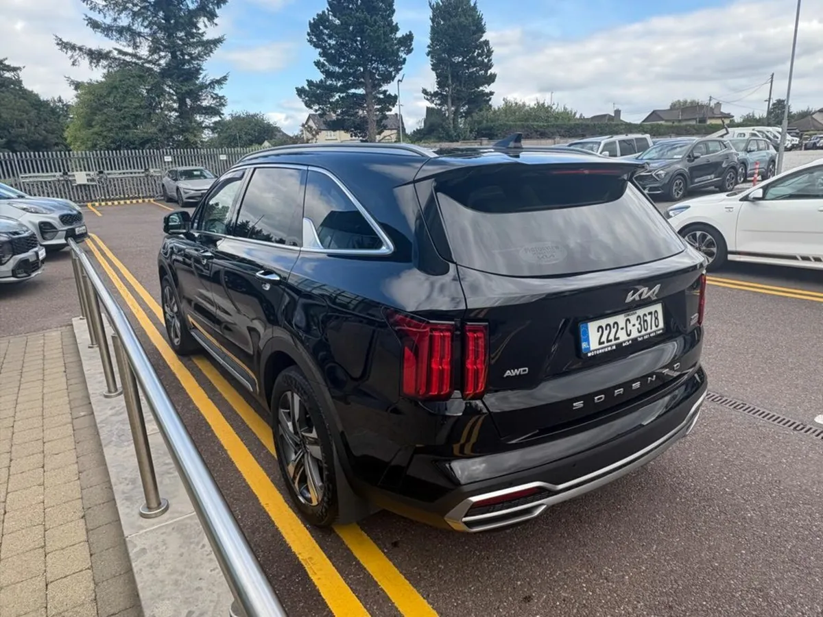 Kia Sorento Phev K4 MY22 6DR Auto - Image 3