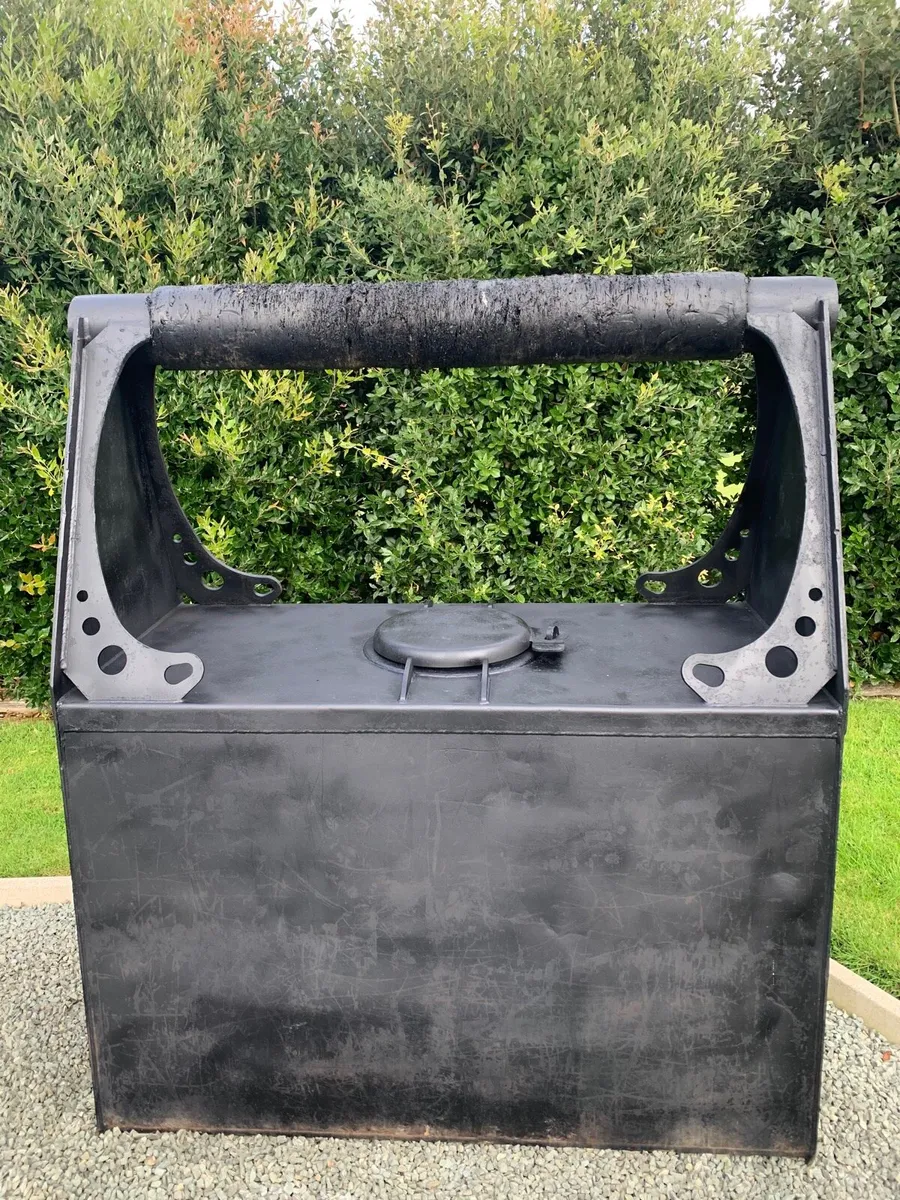 Diesel tank - Image 1