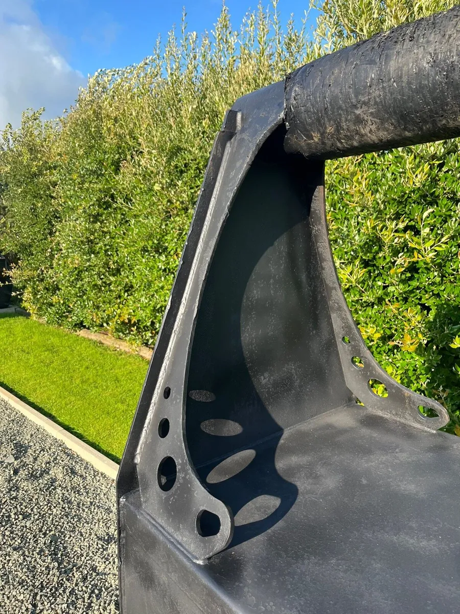 Diesel tank - Image 4