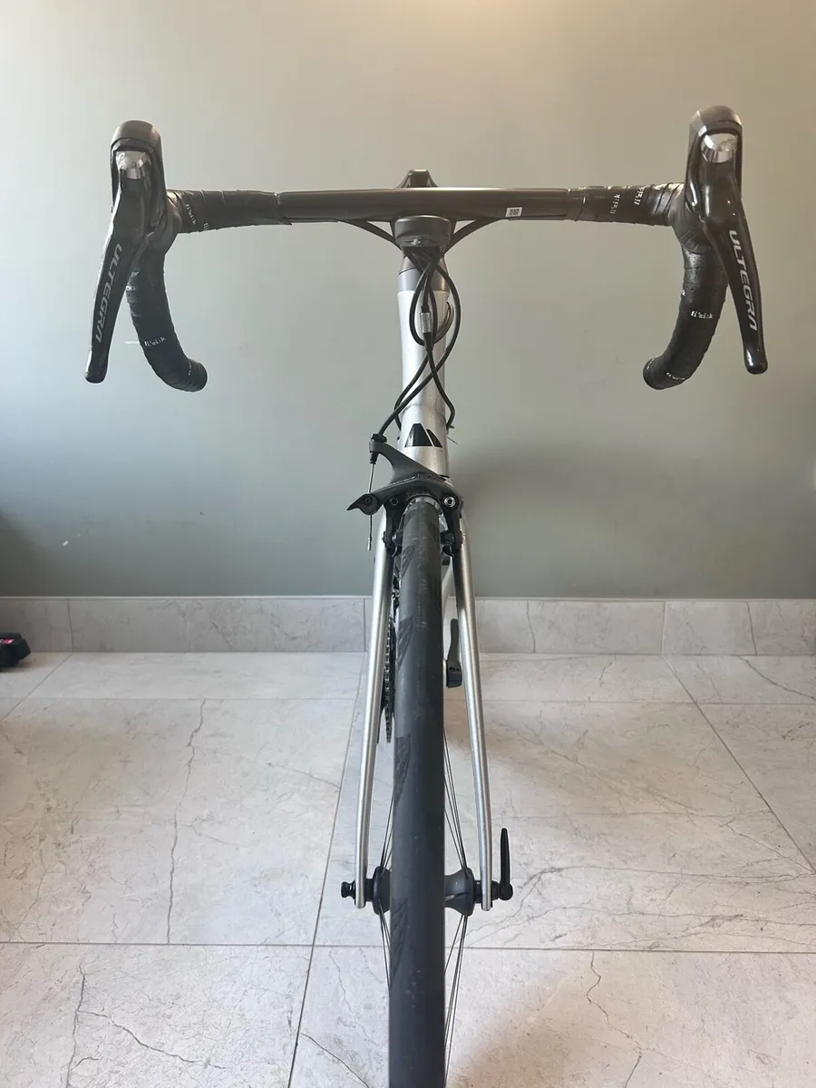 Canyon Aeroad CF SL - Image 4