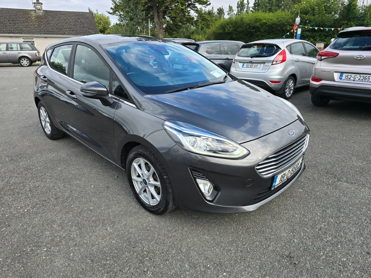 181 Ford Fiesta 1.1 Titanium Low Miles - Image 1