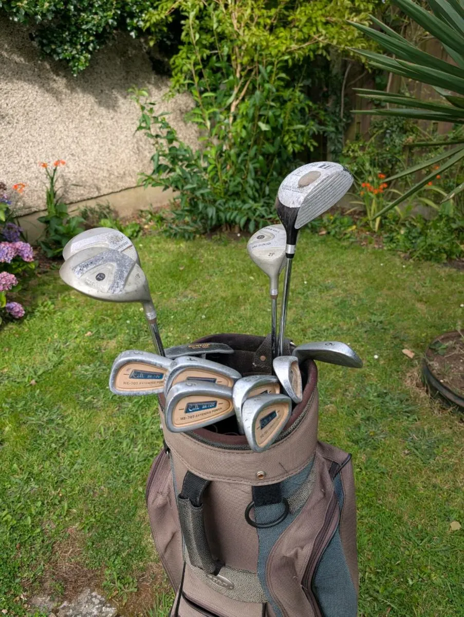 Cheap adult Colt Golf clubs & Colt bag - Image 3