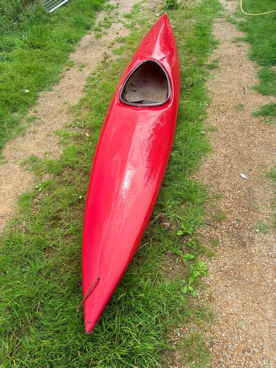 4 Kayaks - Image 3