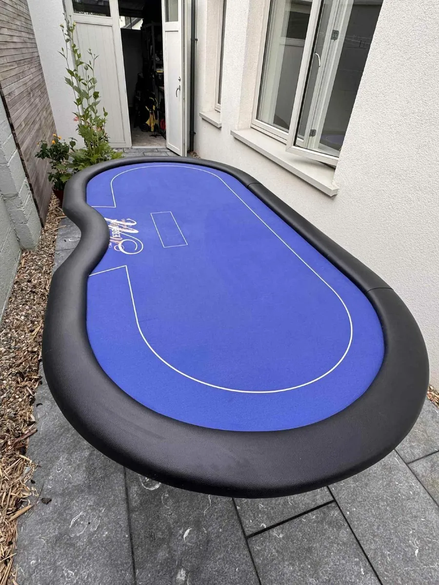 Poker Table - 10 seater folding legs - Image 1