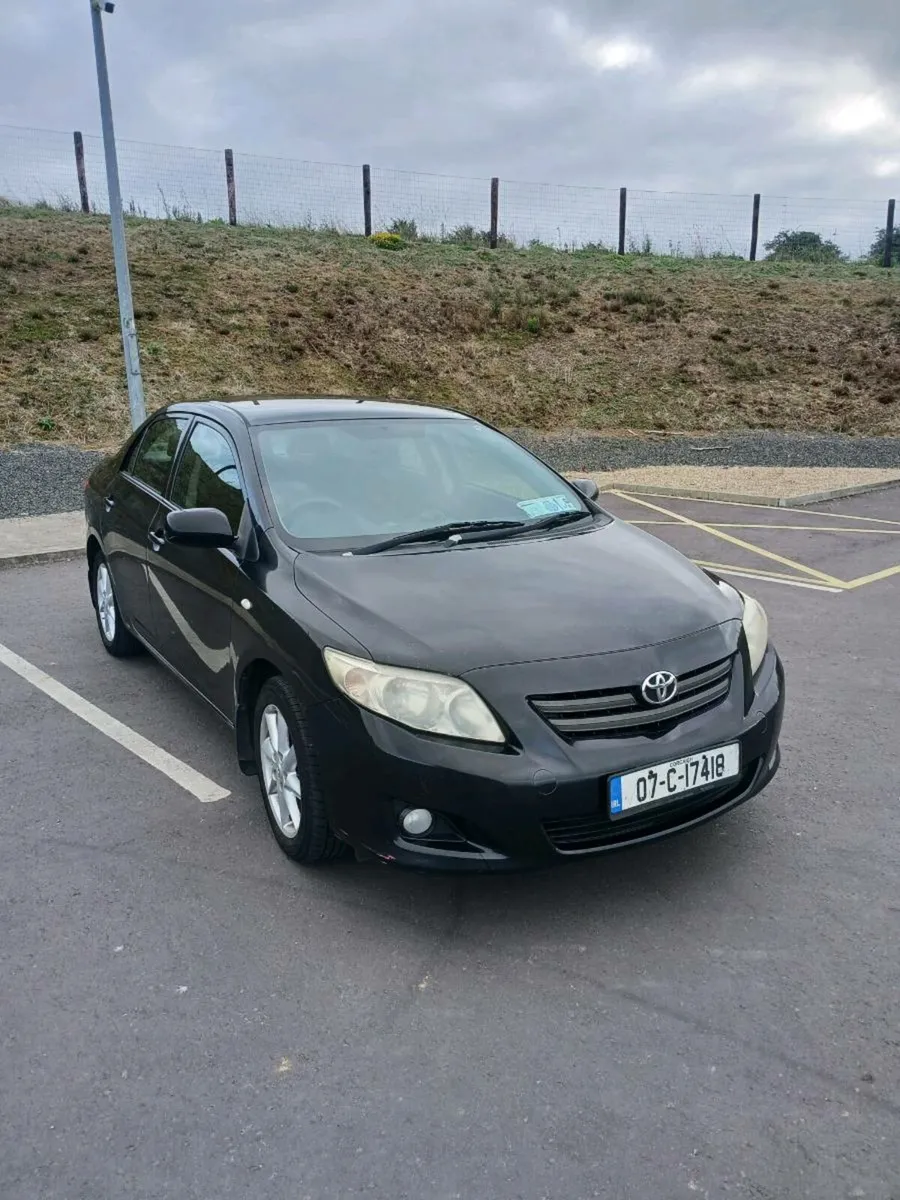 2007 toyota corolla - Image 1