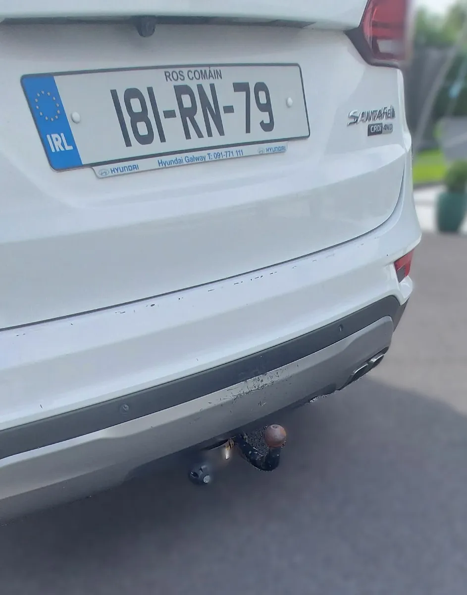 Hyundai Santa Fe 2018 - Image 3