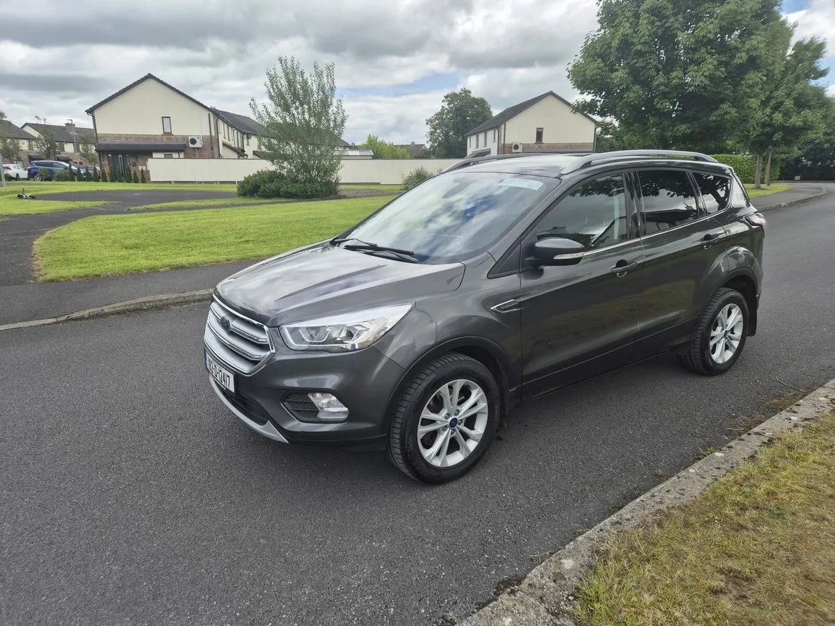 182 Ford kuga crewcab new cvrt and tax - Image 4