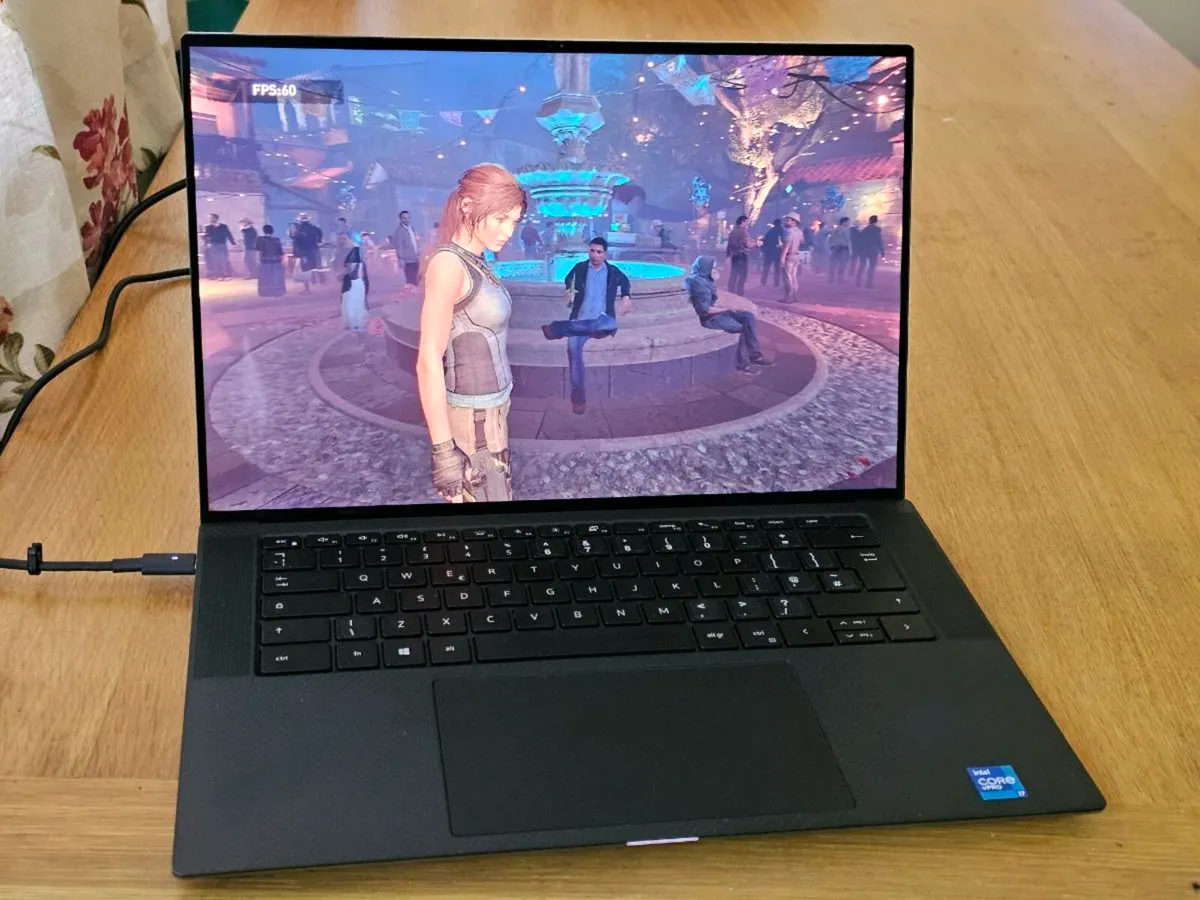 Dell Precision 5560 top spec. 4k touch - Image 2