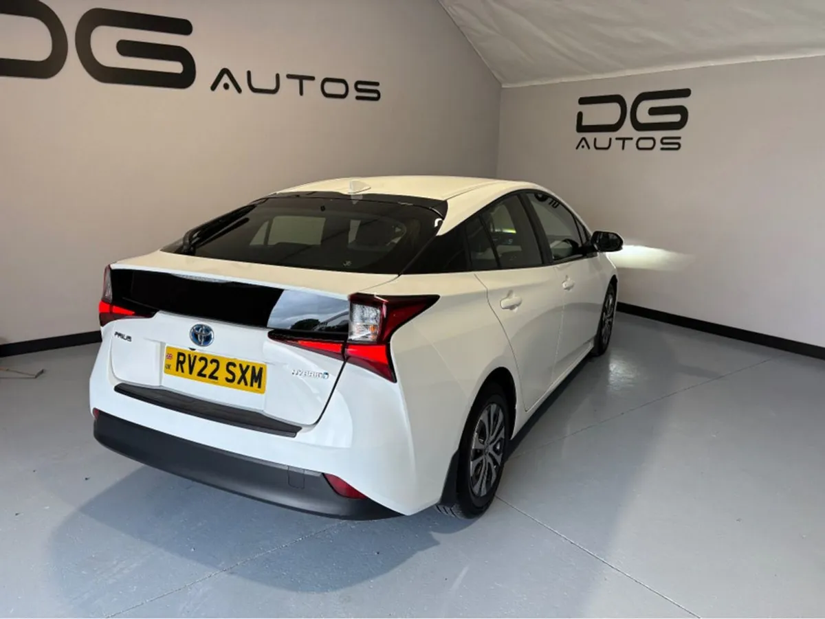 Toyota Prius Business Edtn Vvt-i Edition - Image 4