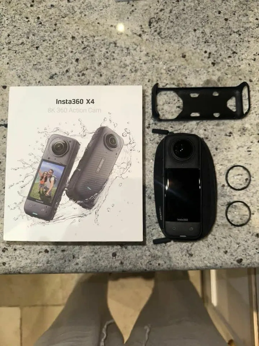 Insta360 X4 8k + accessories - Image 4
