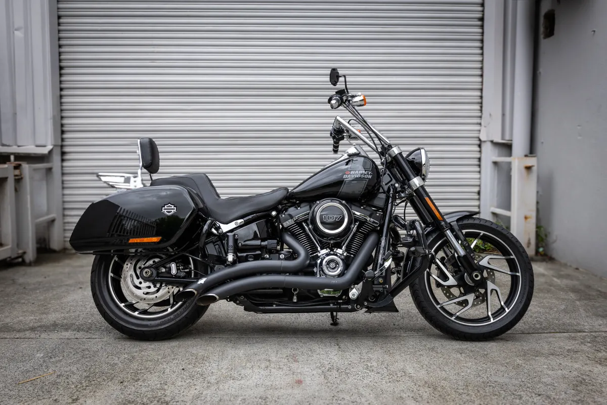 HARLEY DAVIDSON SPORT GLIDE 2022 - Image 1