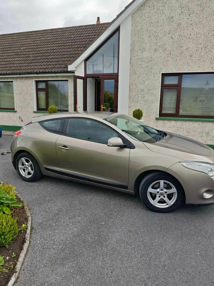 Renault Megane 2011 - Image 4