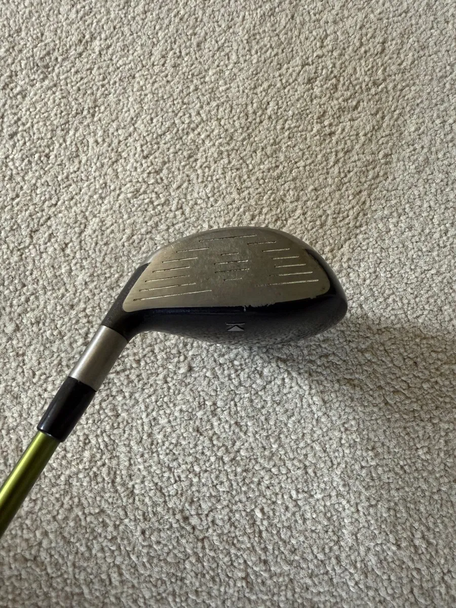 Titleist 3 wood 904 F 15 degrees loft - Image 2