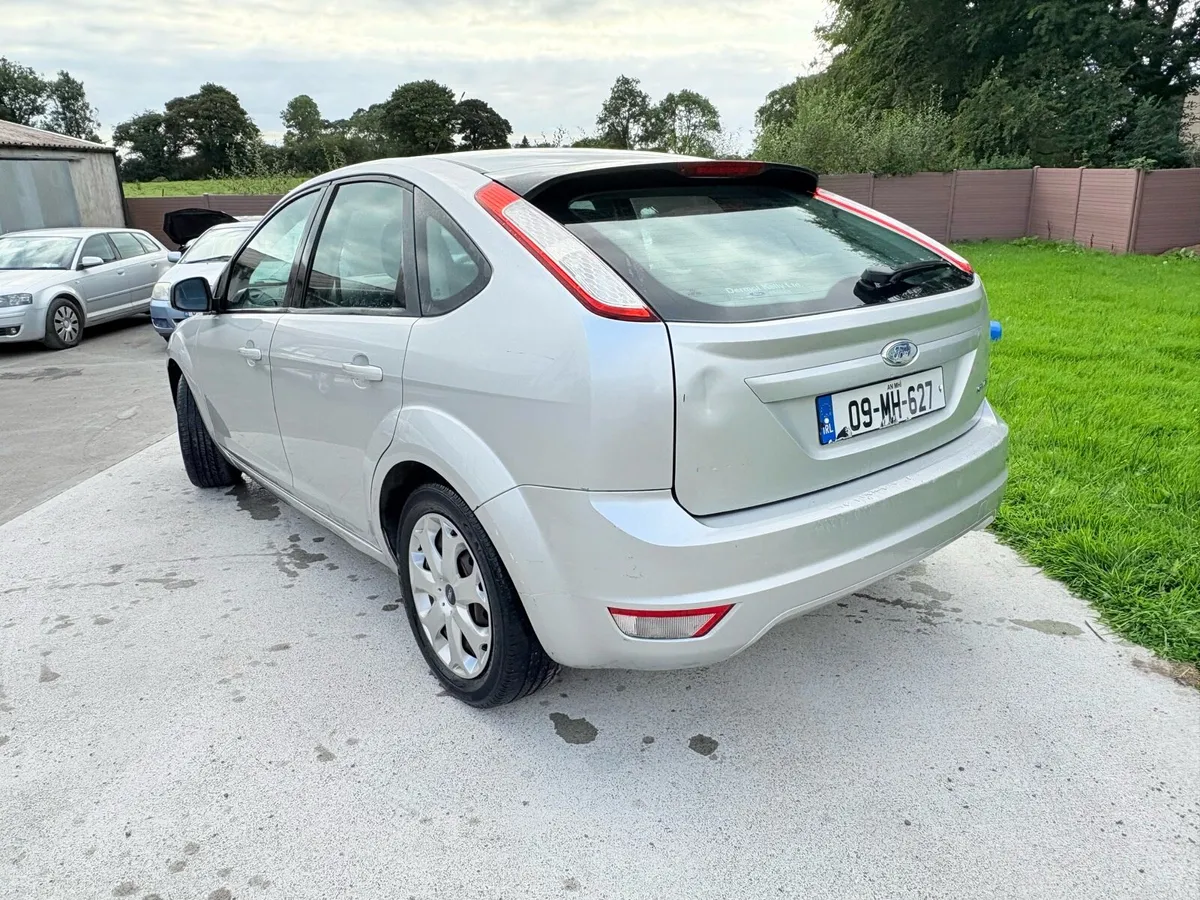 09 FORD FOCUS 1.4 PETROL NCT 02/26 LOW MILEAGE - Image 4