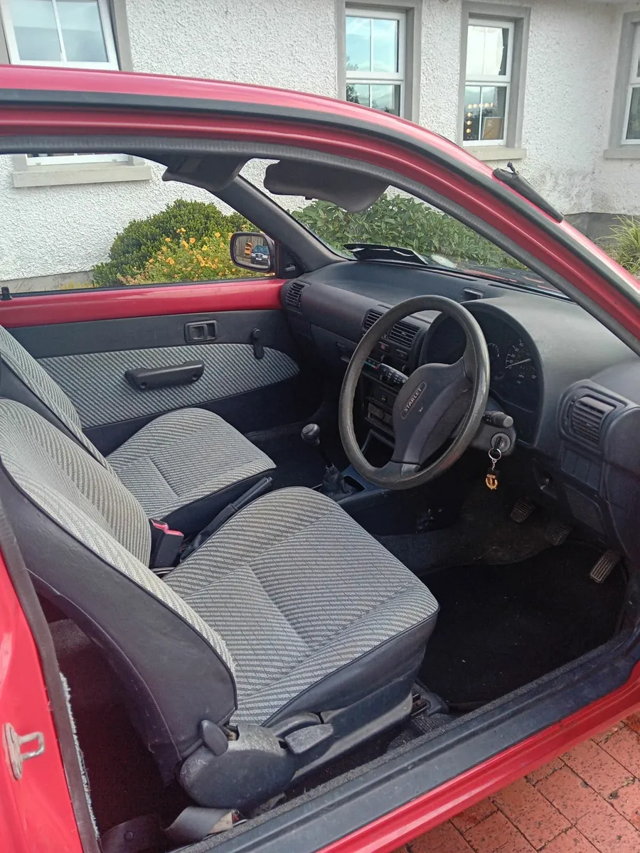 Toyota Starlet 1990 - Image 4