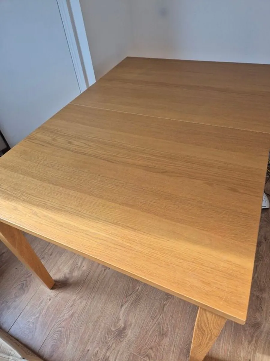 Oak Dining Table - Image 1