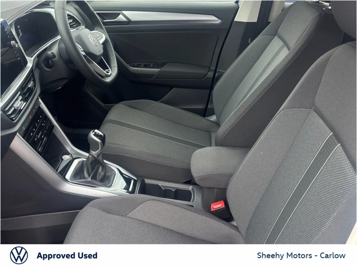 Volkswagen T-Roc 2.0tdi Edition 75 5DR - Image 4
