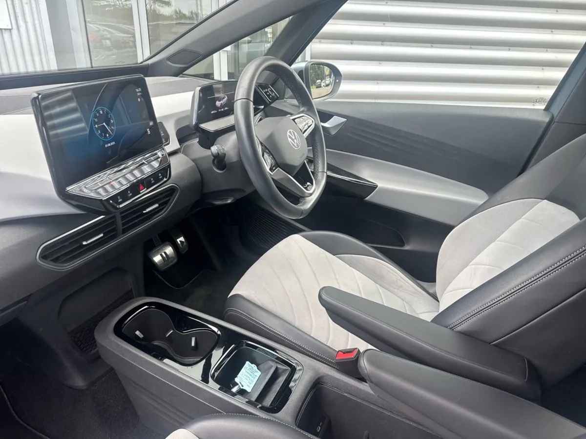 Volkswagen ID.3 Tour 5 77kwh 204HP - Image 3
