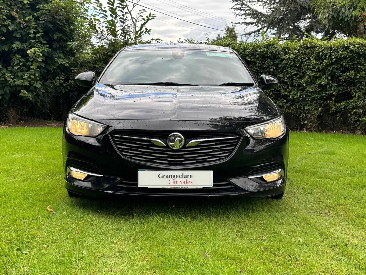 '18 Vauxhall Insignia Sri VX-Line Nav 170 Bhp FSH - Image 2