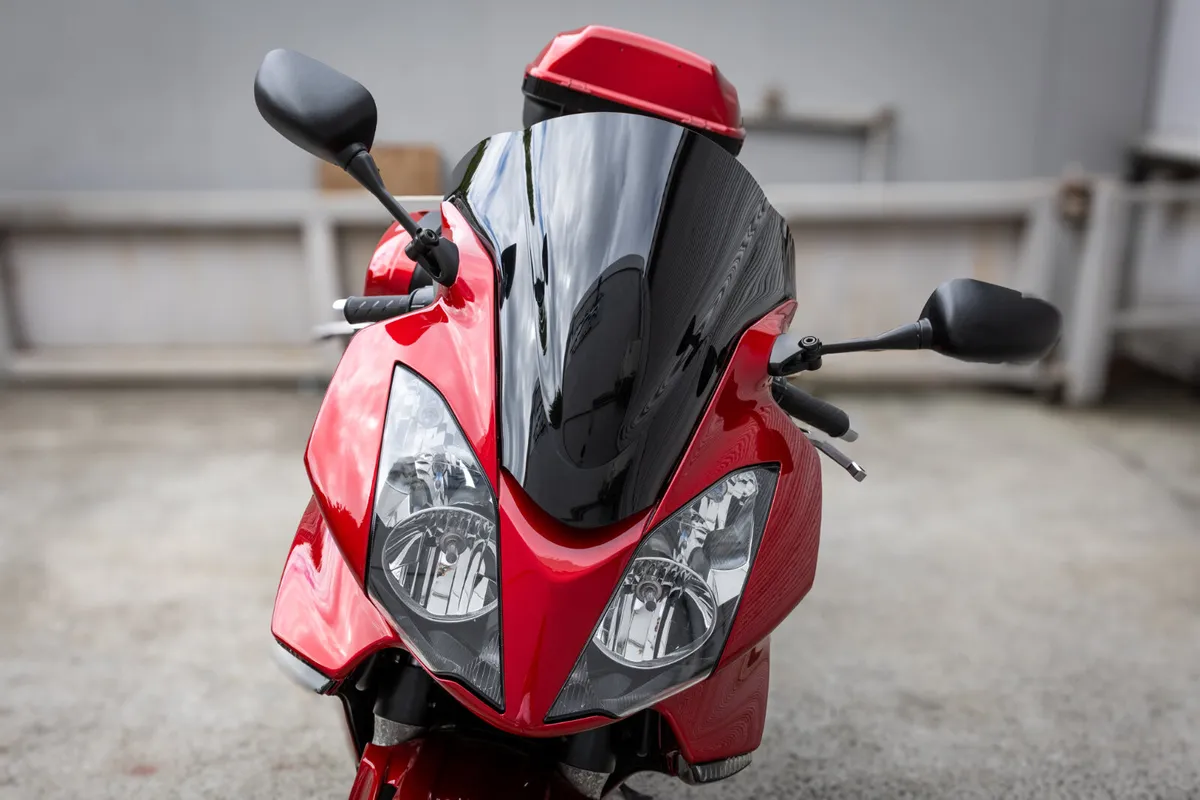 Honda VFR800 2008 - Image 4
