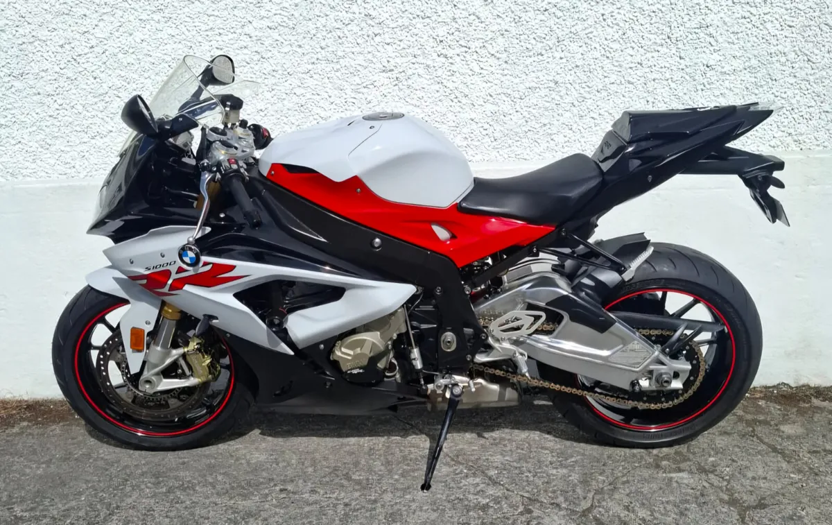 S1000RR x2 @ Doyles Athlone - Image 4