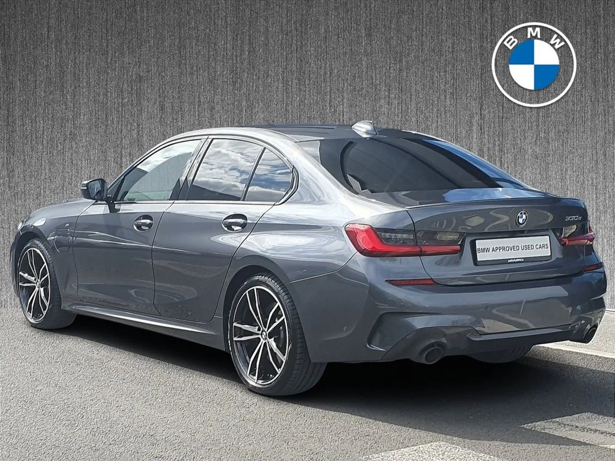 BMW 3 Series 330e M Sport Saloon - Image 3