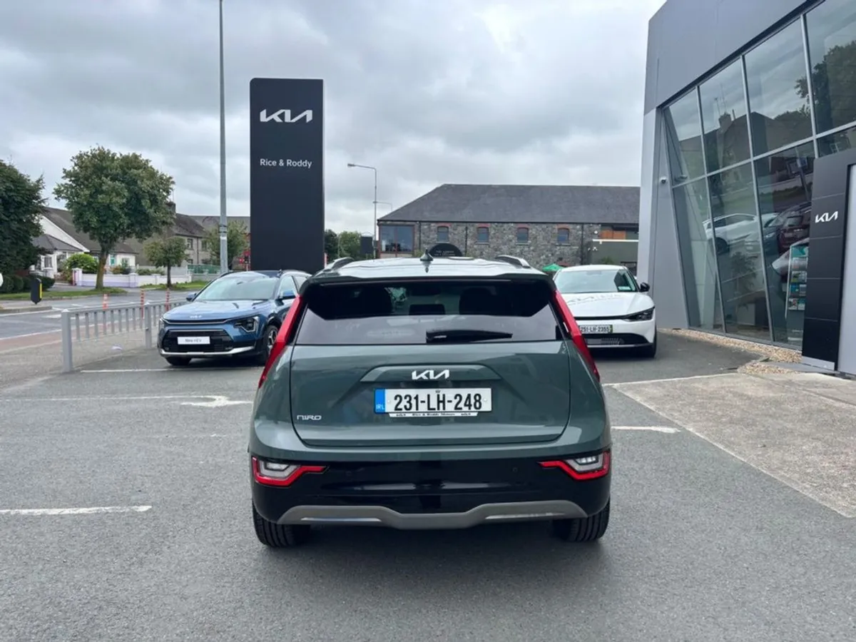 Kia Niro EV K4 5DR Auto (free Home Charger Includ - Image 2