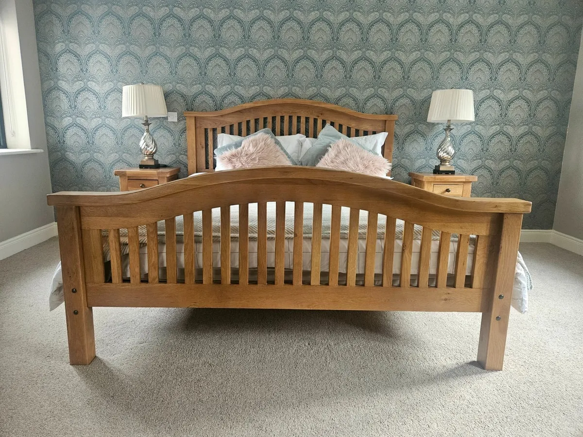 Super king Bed, lockers and dresser - Image 2