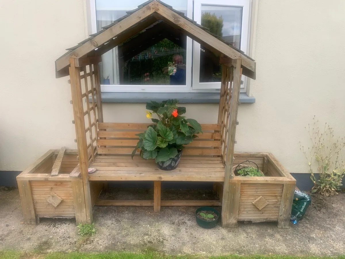 Garden seat bench planter - Image 2
