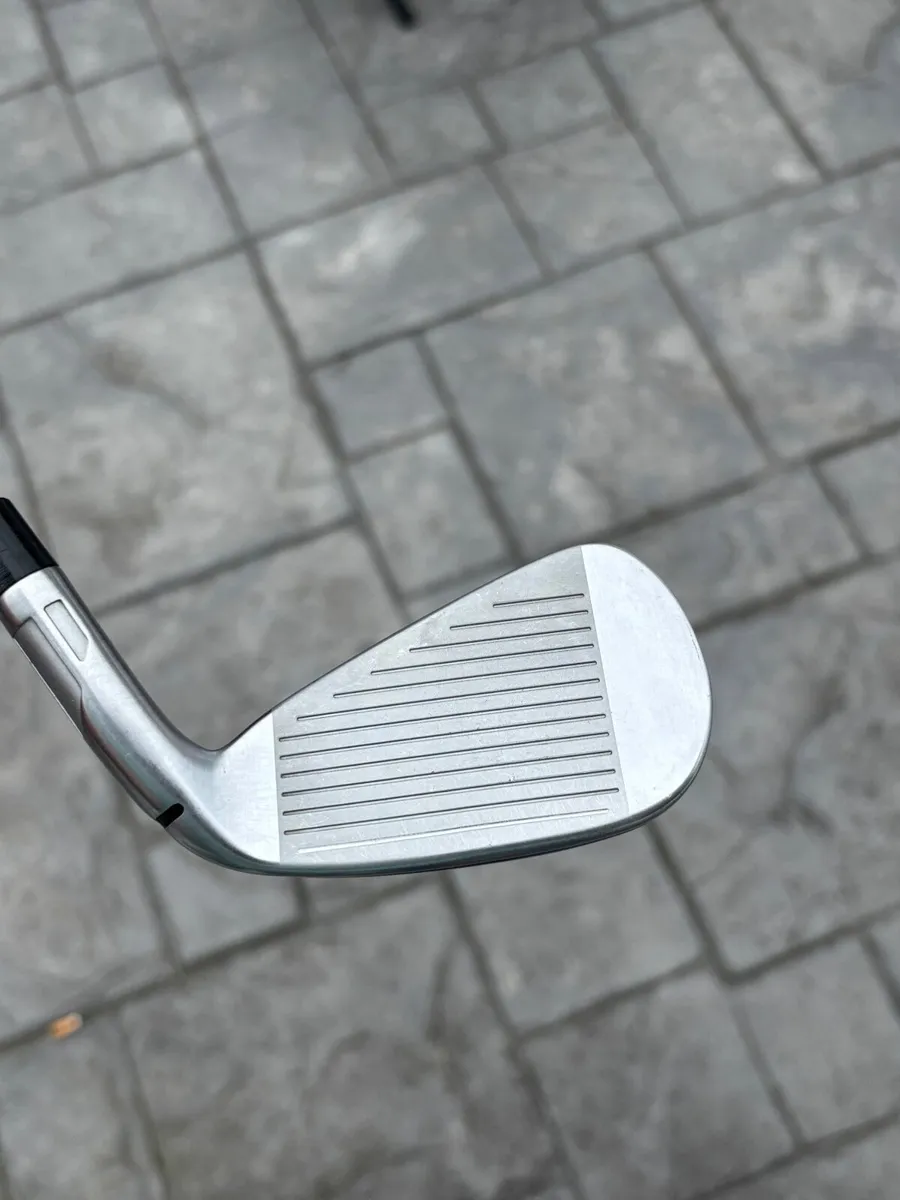 Golf Clubs - TaylorMade Qi10 Left Hand Irons - Image 2