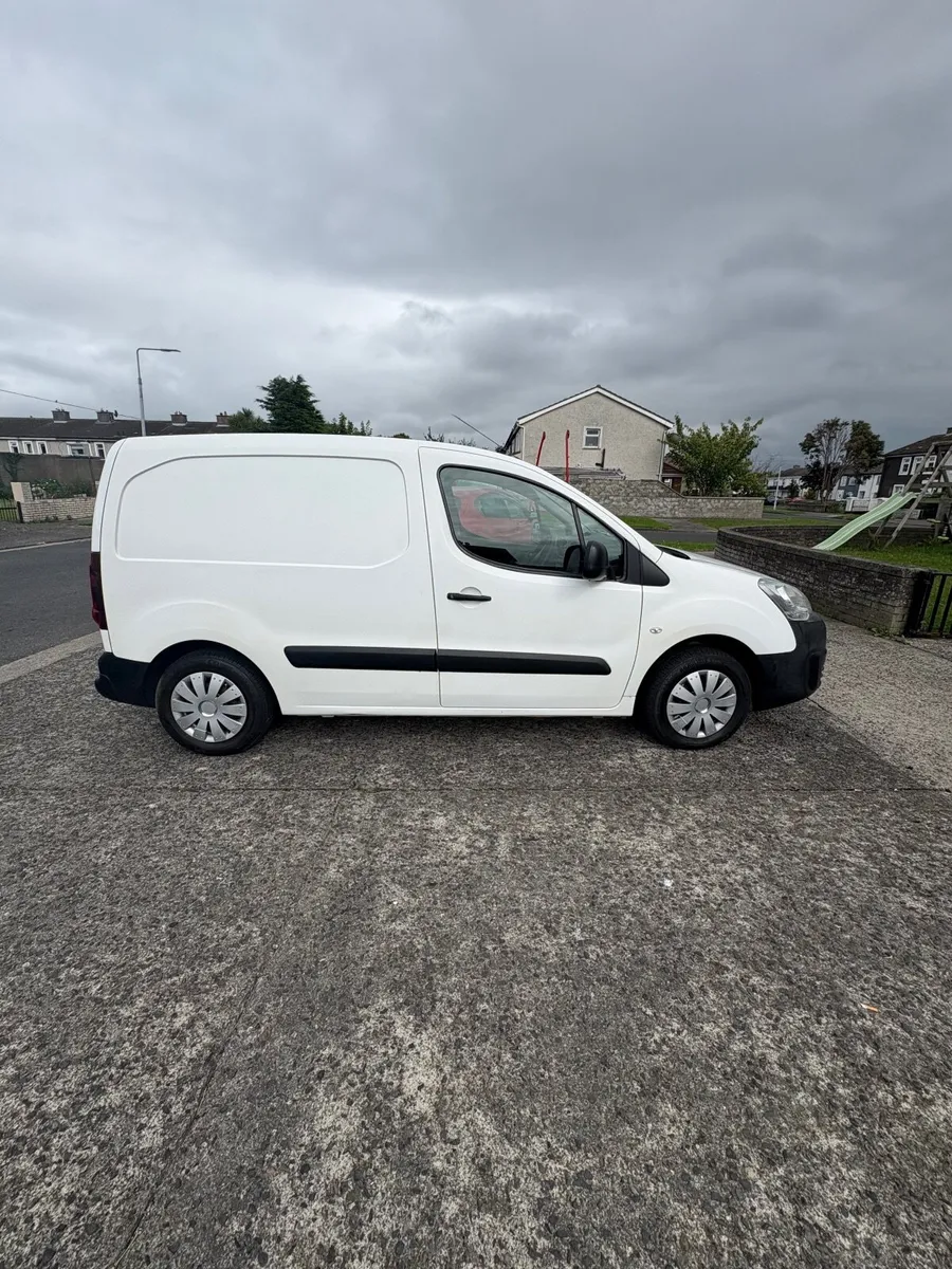 Peugeot Partner 2017 - Image 1