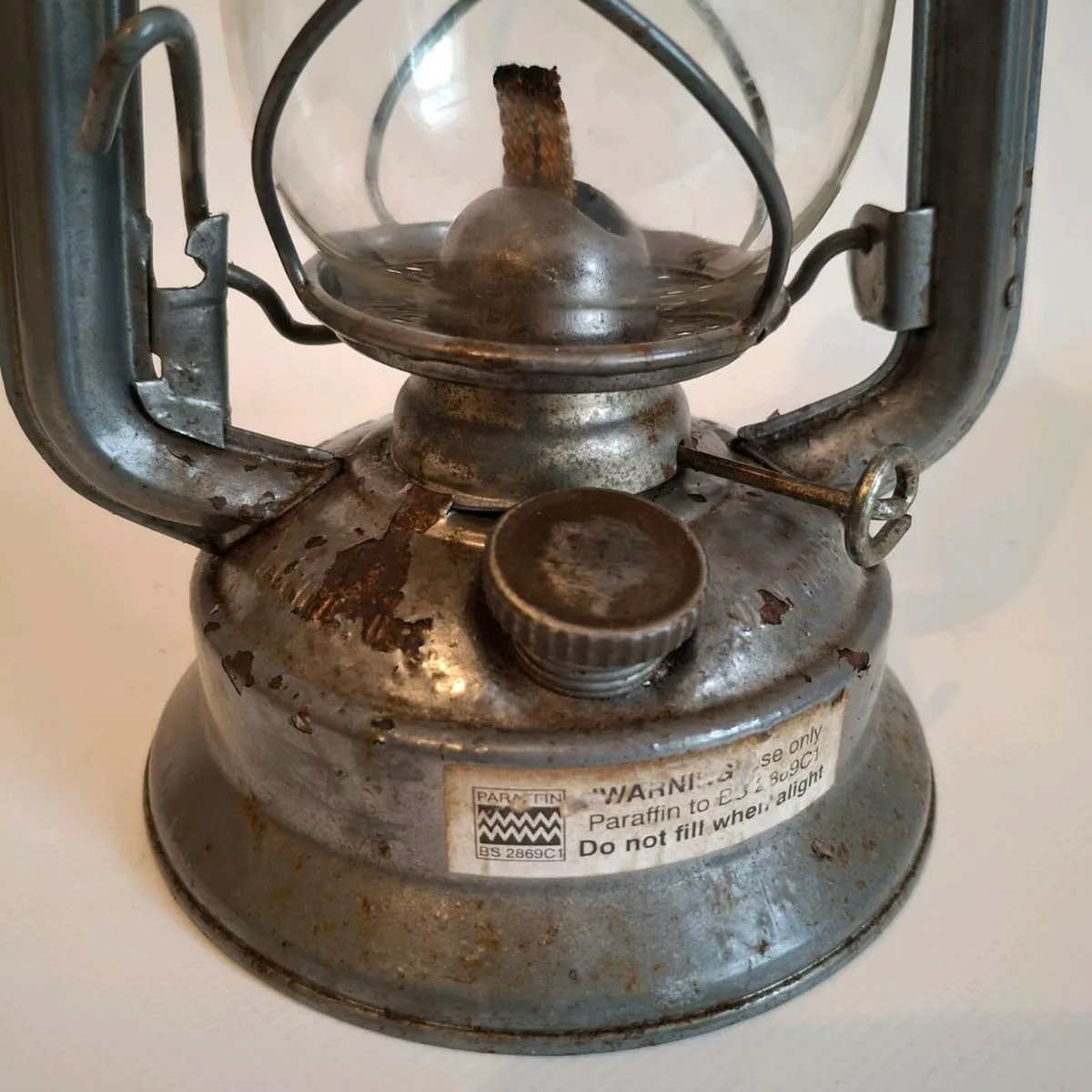 Chalwyn Tropic Hurricane lamp - Image 3