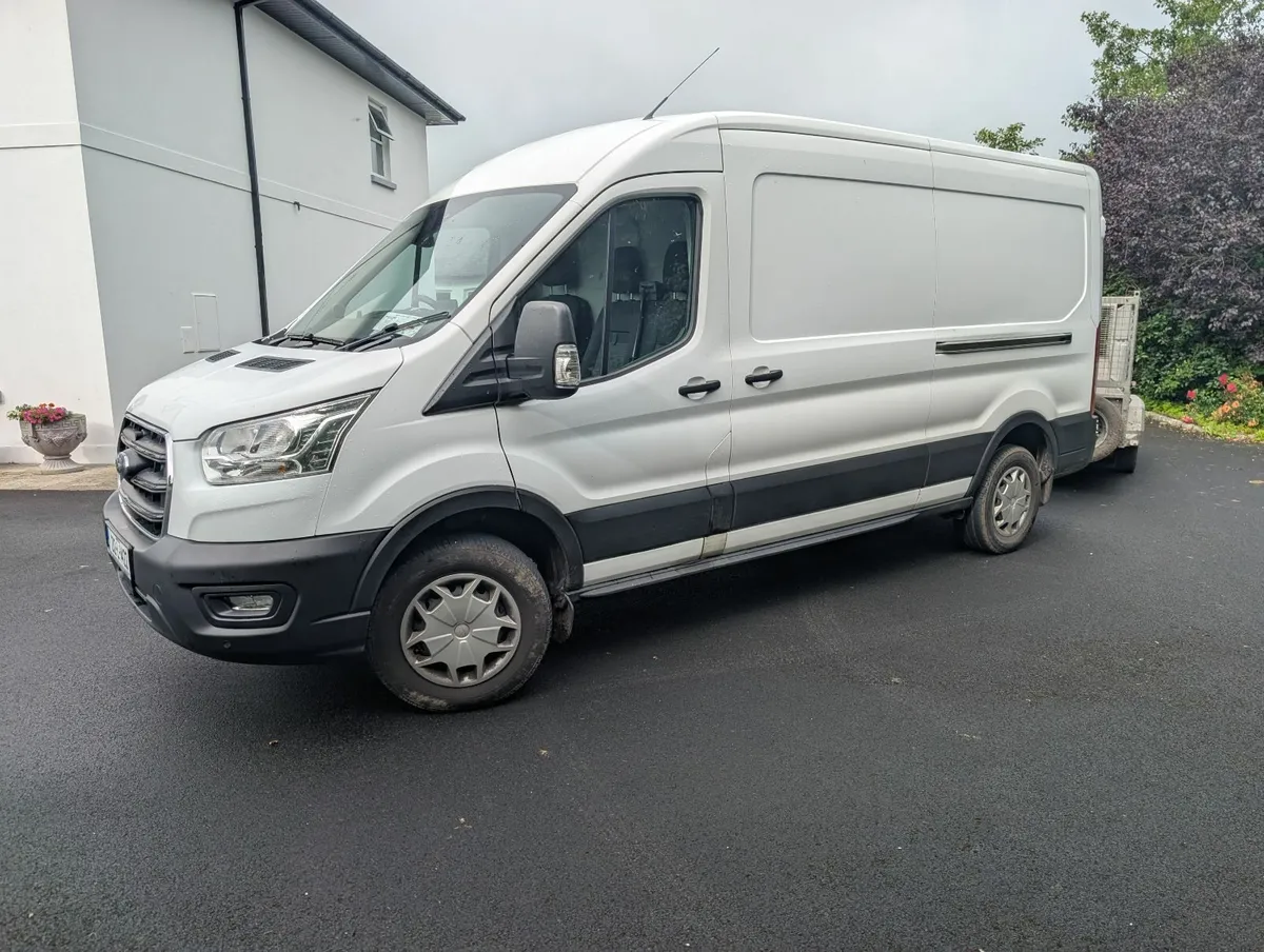 Ford Transit 2021 - Image 1