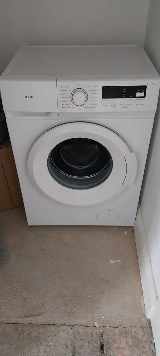 Logik 7kg washing machine