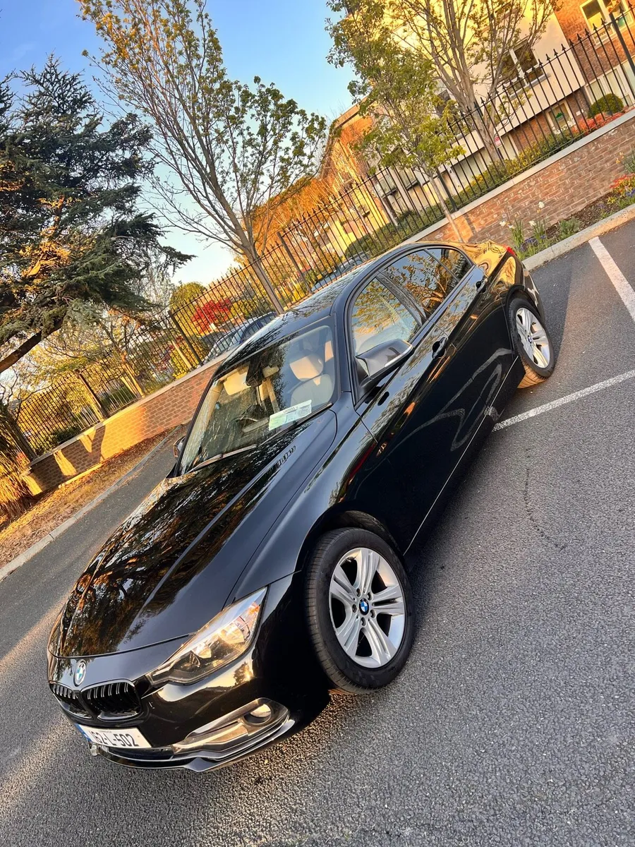BMW 320D - Image 1
