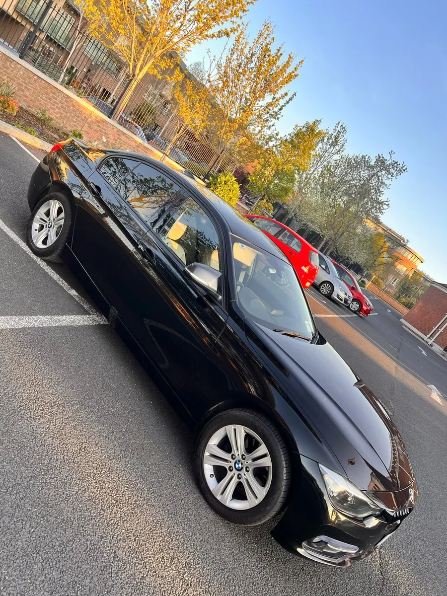 BMW 320D - Image 2
