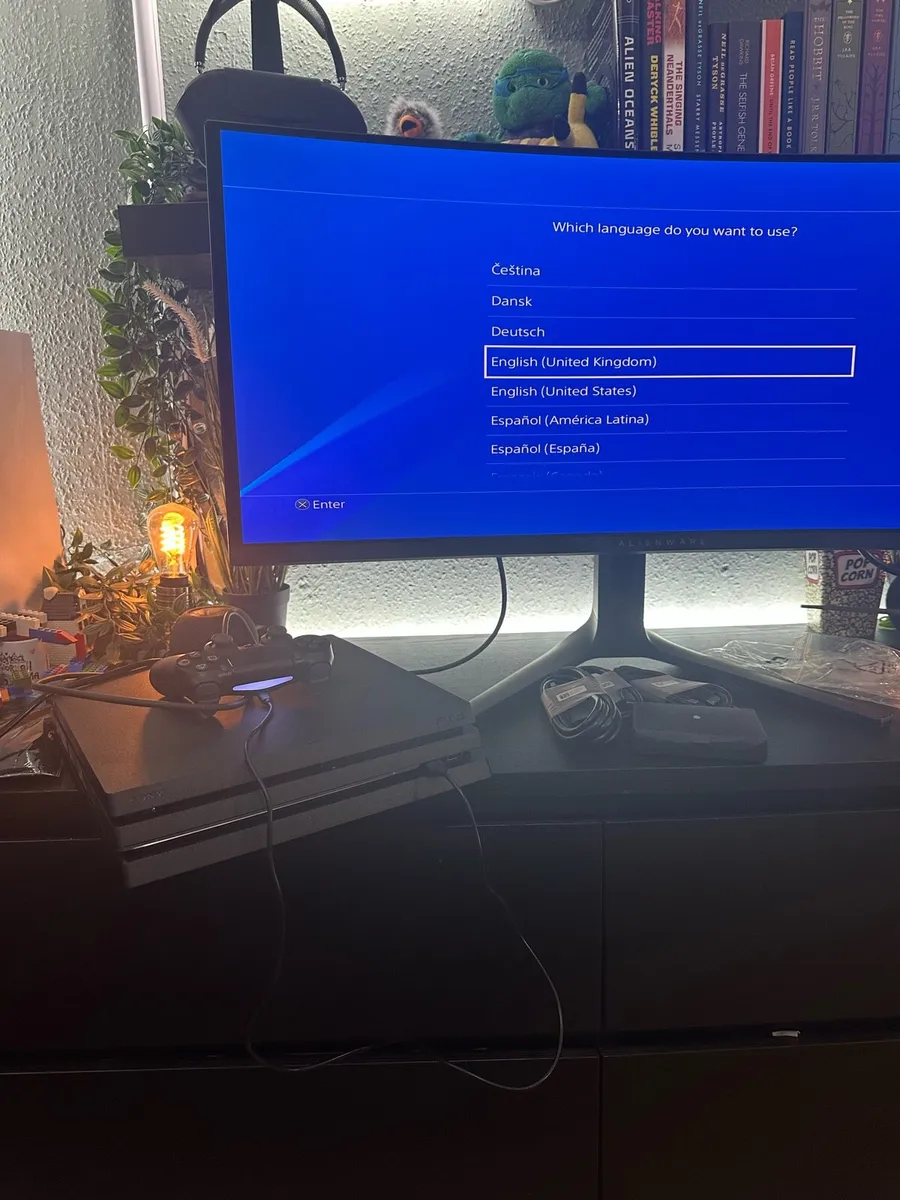 PS4 Pro 1Tb & wall mount . - Image 2