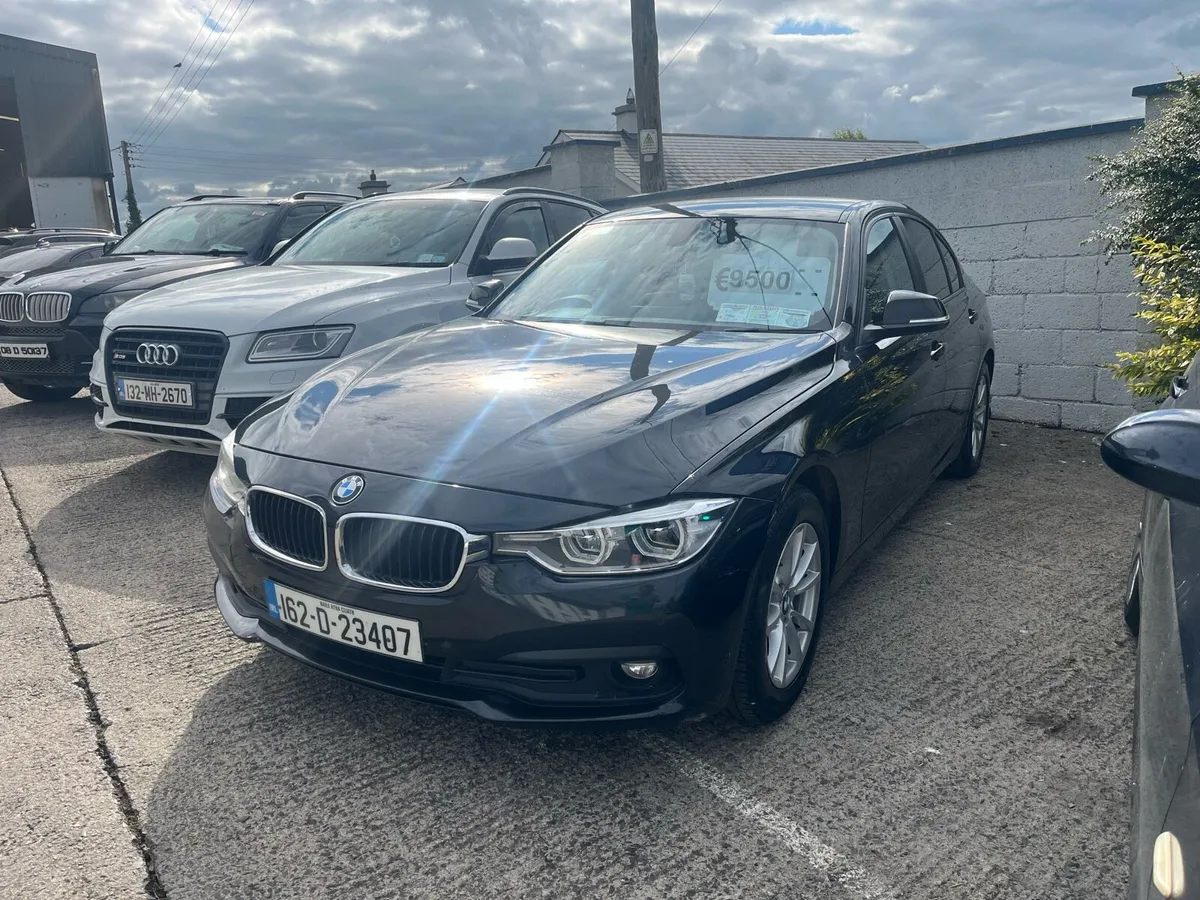 BMW320d - Image 1