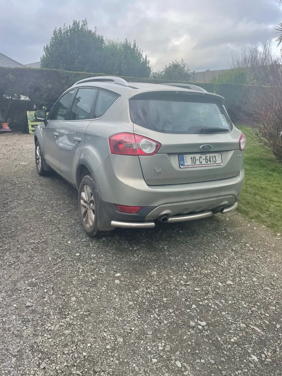 2010 Ford Kuga - Image 2